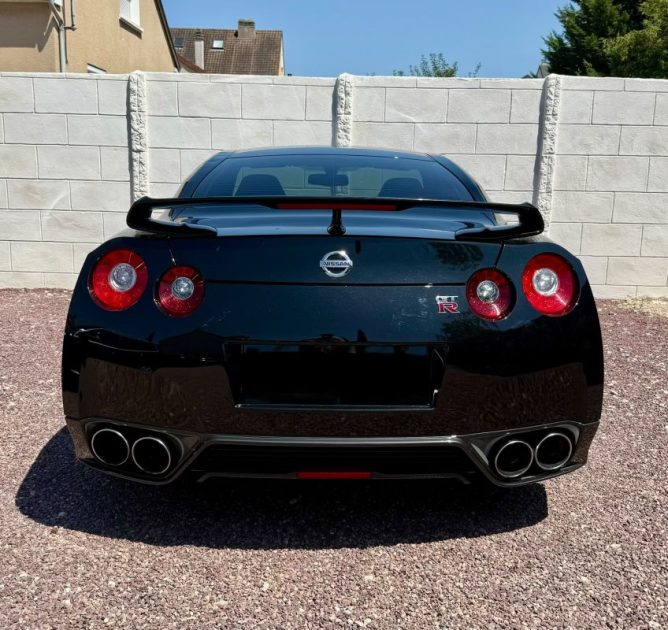 Nissan GT-R 3.8 V6 550ch Black Édition (Bose | Caméra de recul | Chassis Carbone)