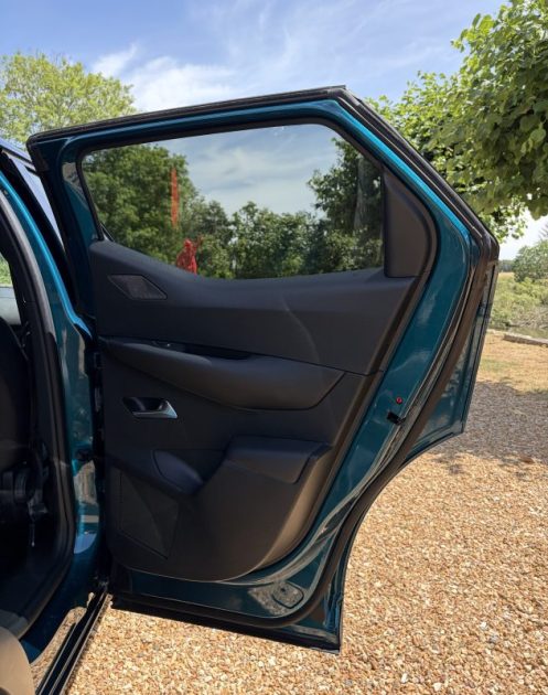 DS 3 Crossback Grand Chic Opéra 130ch BlueHDi BVA (Caméra 360 | Sièges Cuir | Maintien de voie)