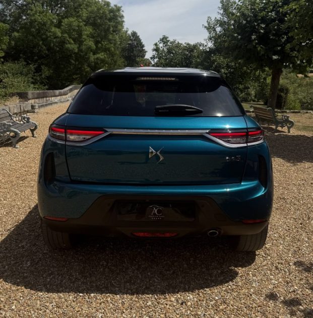 DS 3 Crossback Grand Chic Opéra 130ch BlueHDi BVA (Caméra 360 | Sièges Cuir | Maintien de voie)