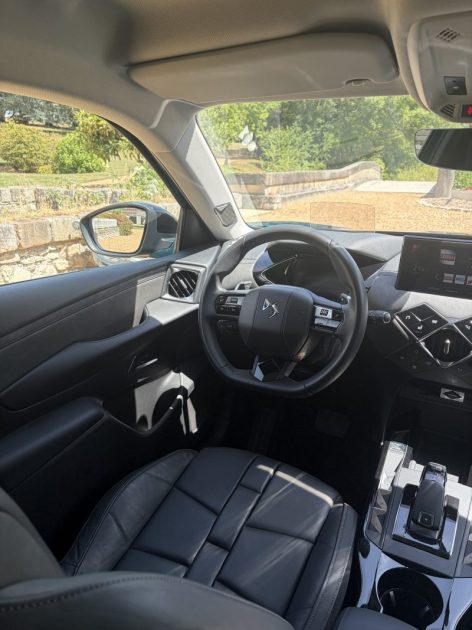 DS 3 Crossback Grand Chic Opéra 130ch BlueHDi BVA (Caméra 360 | Sièges Cuir | Maintien de voie)