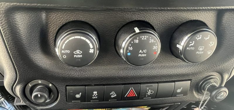 JEEP WRANGLER UNLIMITED 2.8 CRD 200 ARTIC BA 2013