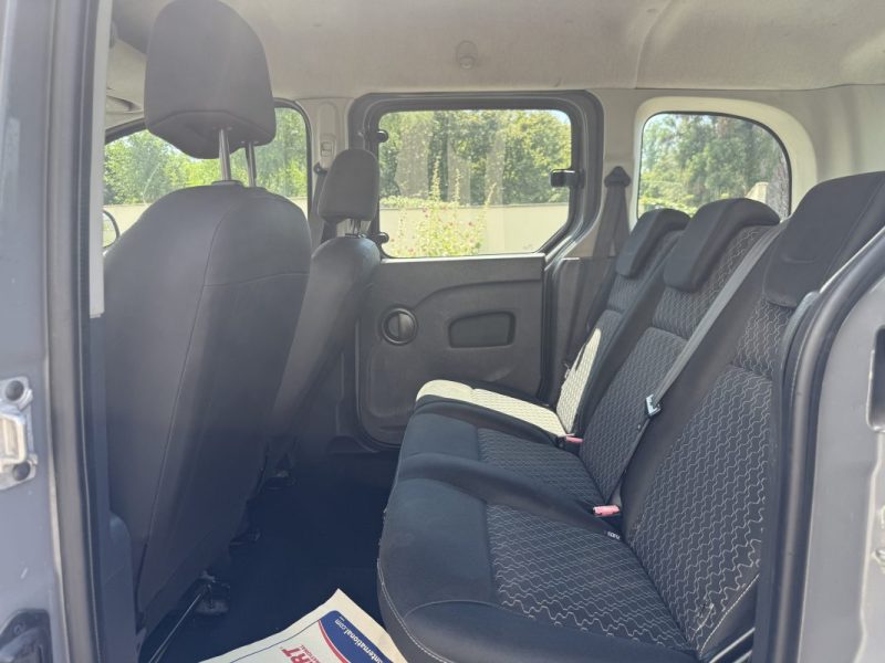 RENAULT KANGOO II 1.2 TCE 115 LIFE 2016 1er Main