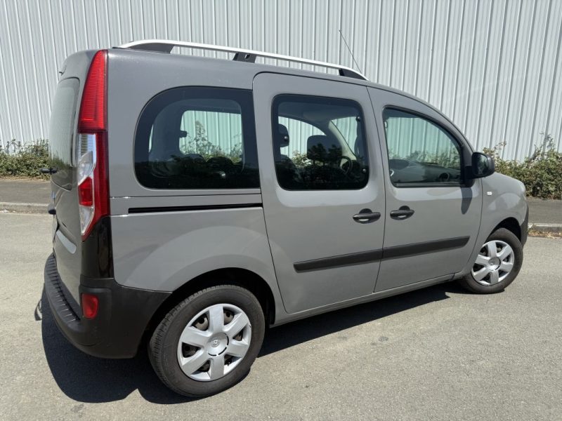 RENAULT KANGOO II 1.2 TCE 115 LIFE 2016 1er Main