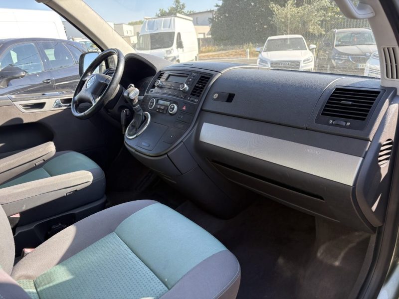 VOLKSWAGEN MULTIVAN 2.5 TDI 2461CM3 174CV  2006