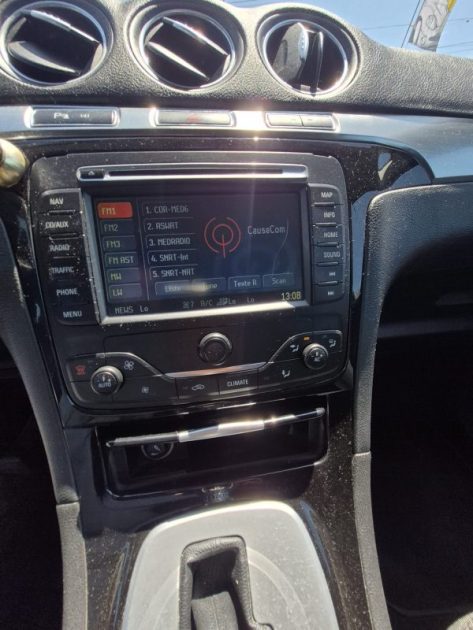 FORD Galaxy  II Phase 2  2.0 TDCi 16V Powershift 140 cv Boîte autoBON Etat 2013