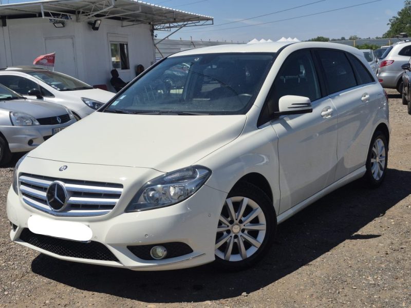 MERCEDES-BENZ Classe B  180 CDi 1.5 CDi 8V 7G-DCT 109 cv Boîte auto BON Etat