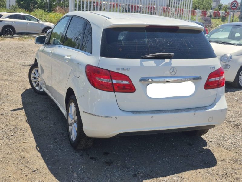 MERCEDES-BENZ Classe B  180 CDi 1.5 CDi 8V 7G-DCT 109 cv Boîte auto BON Etat