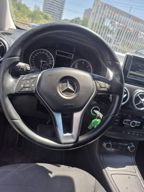 MERCEDES-BENZ Classe B  180 CDi 1.5 CDi 8V 7G-DCT 109 cv Boîte auto BON Etat