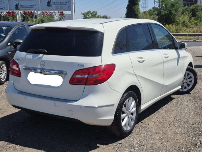 MERCEDES-BENZ Classe B  180 CDi 1.5 CDi 8V 7G-DCT 109 cv Boîte auto BON Etat