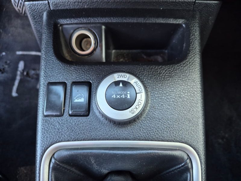 NISSAN X-TRAIL (T31)  2008