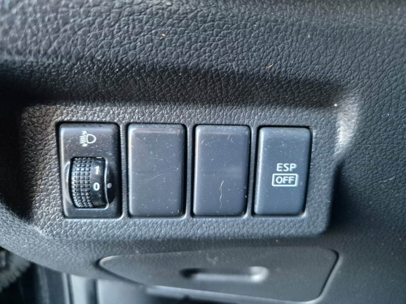 NISSAN X-TRAIL (T31)  2008