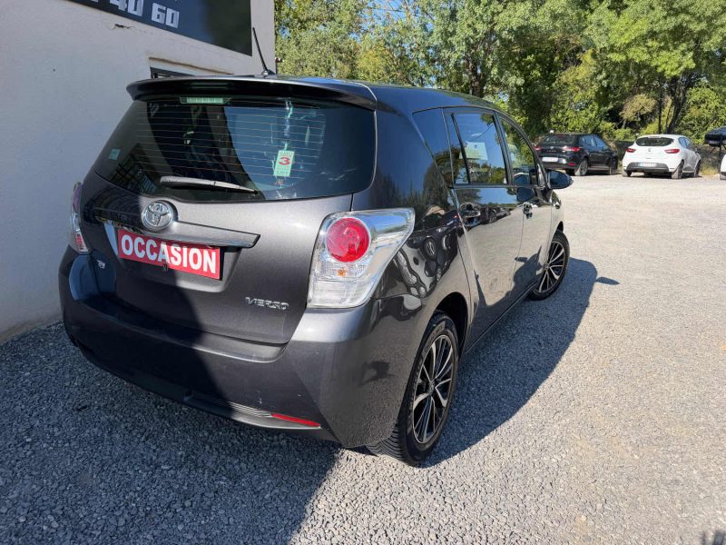 TOYOTA VERSO 112 D-4D SKYVIEW