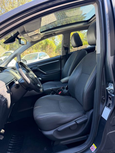 TOYOTA VERSO 112 D-4D SKYVIEW