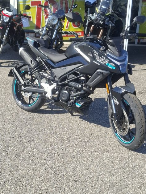 CF MOTO  NK 125 GRIS 2026