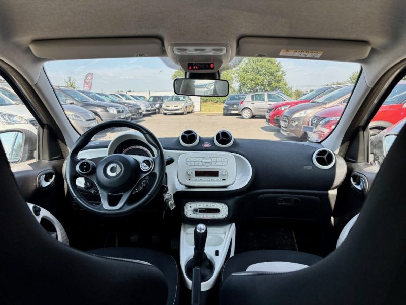 SMART FORFOUR 1.0 71 PURE S&S PASSION 2015