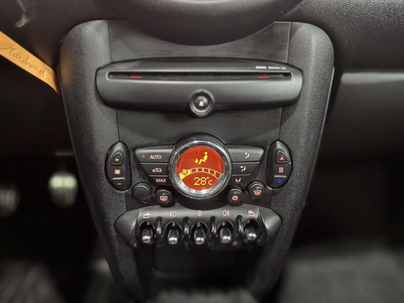 MINI CLUBMAN MINI COOPER SD 143 CABRIO 2011