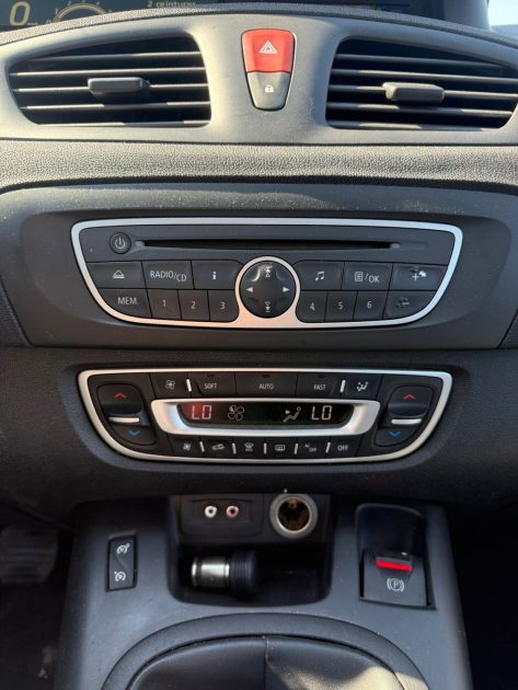 Renault Scenic 1.5 Dci 110 Ch Garantie 