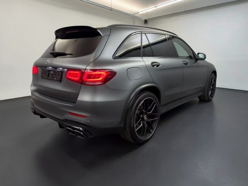 MERCEDES GLC 63 AMG 476CH GRIS MAGNO PANO