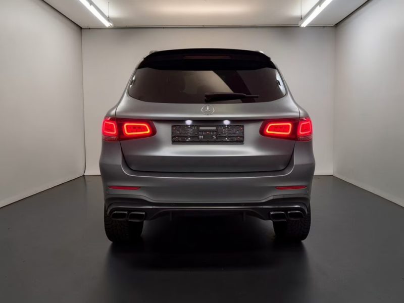 MERCEDES GLC 63 AMG 476CH GRIS MAGNO PANO