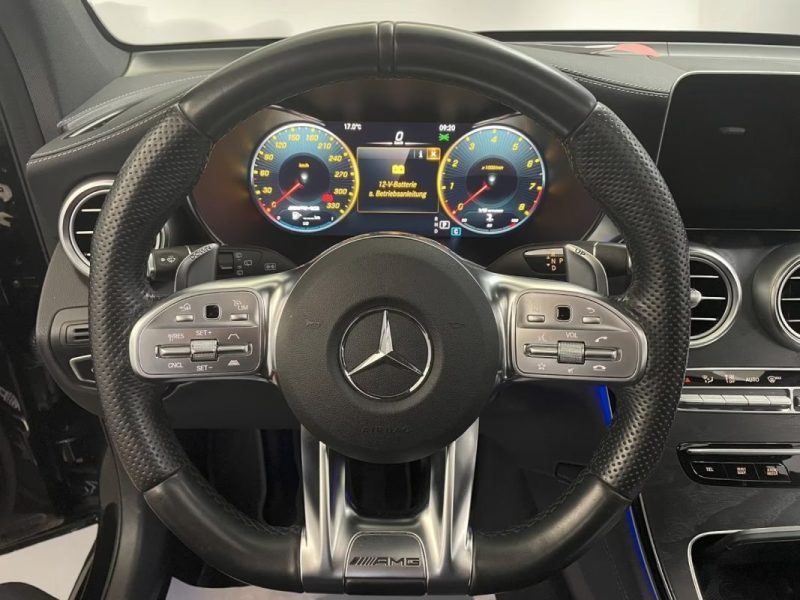 MERCEDES GLC 63 AMG 476CH PANO HUD 