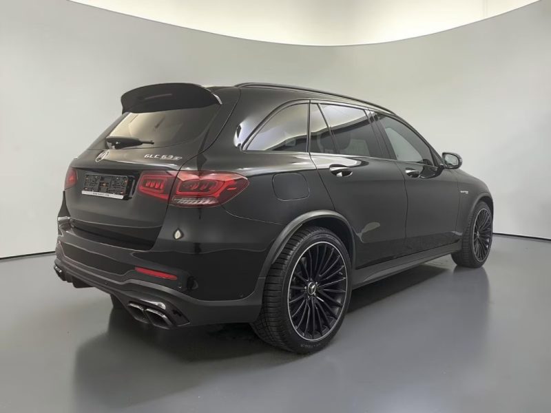 MERCEDES GLC 63 AMG 476CH PANO HUD 