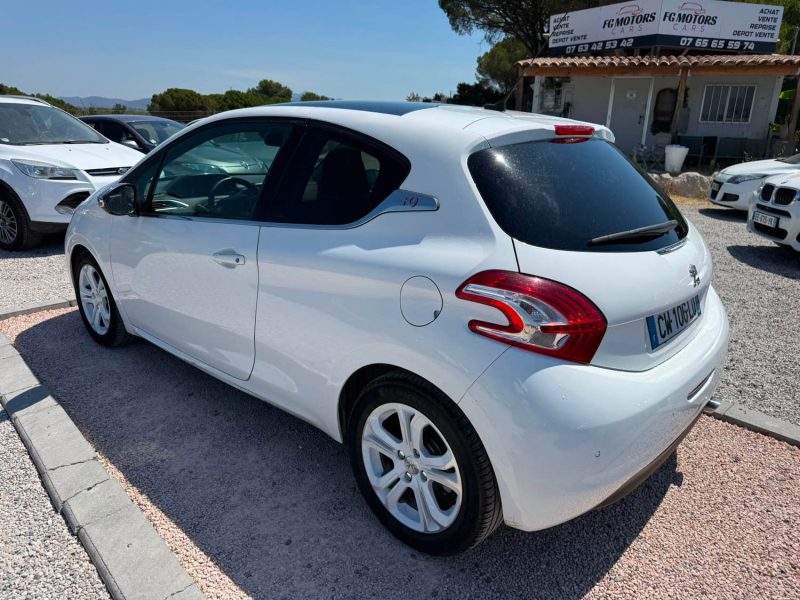 PEUGEOT 208 1.6 VTI 120 ALLURE 2013