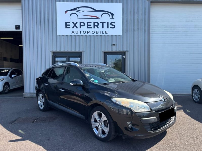 RENAULT MEGANE 1.9 dCI 130CV PACK AUTHENTIQUE 