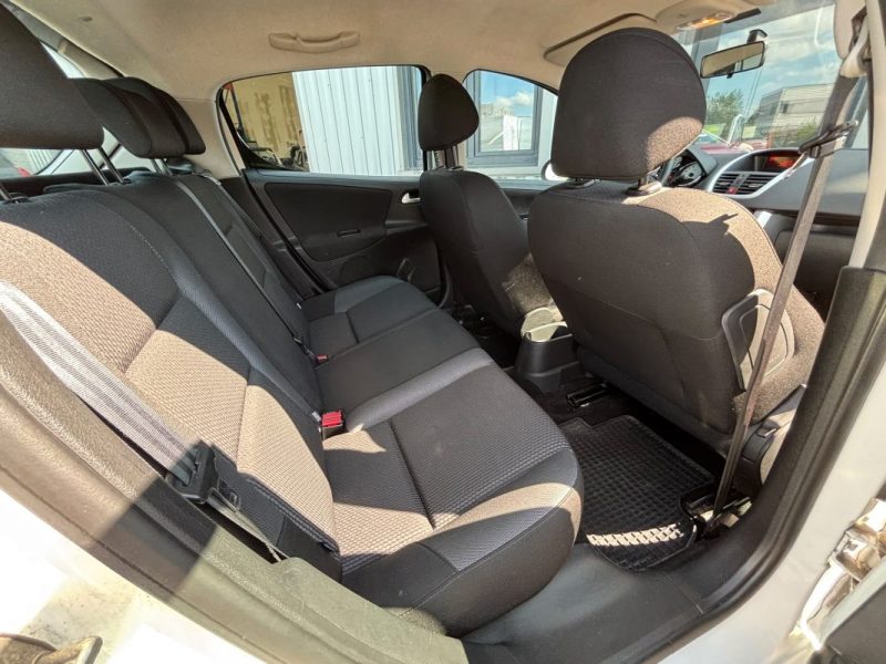 PEUGEOT 207 1.4 HDi PACK TENDANCE 70CV