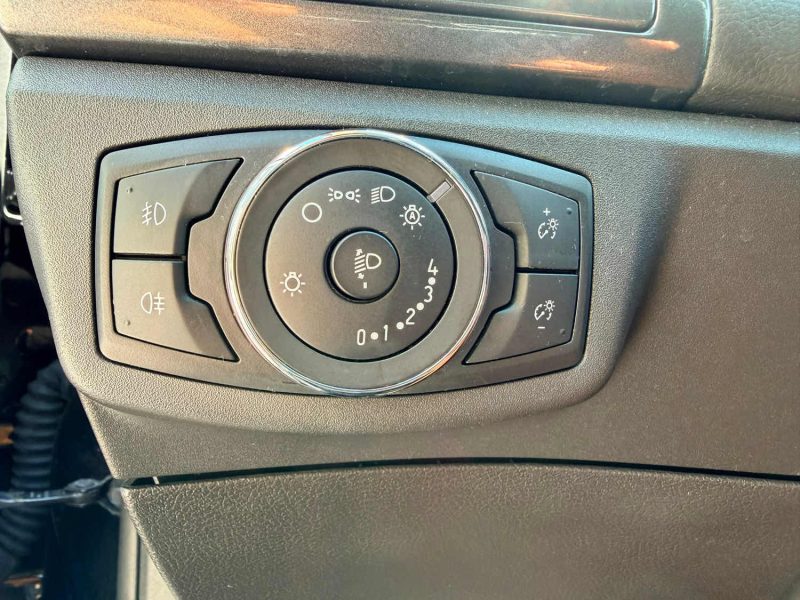 FORD MONDEO HYBRID 187 TITANIUM BVA PH2 2022