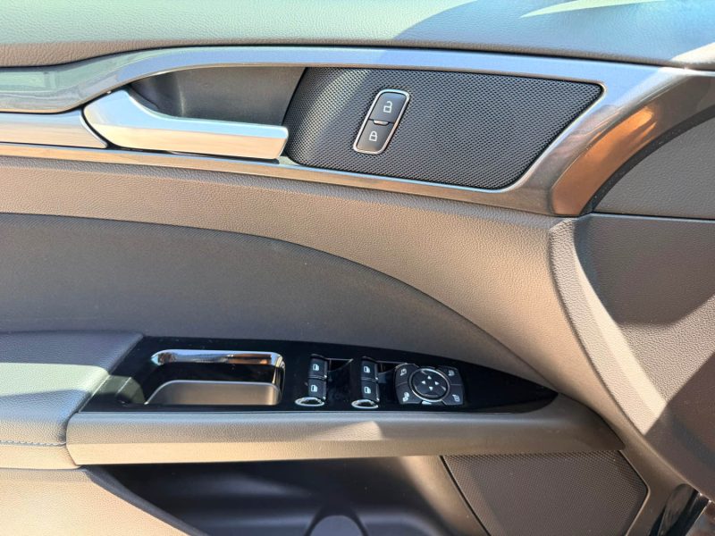 FORD MONDEO HYBRID 187 TITANIUM BVA PH2 2022