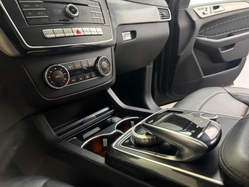 MERCEDES GLE COUPE 400 AMG LINE 333CH PANO ACC 