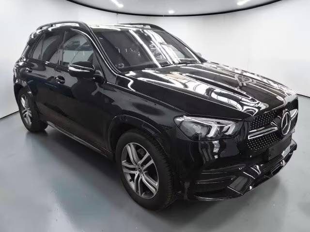 MERCEDES GLE 300D 4MATIC AMG LINE 