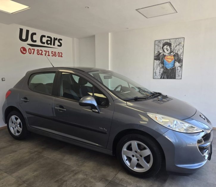 PEUGEOT 207  2009