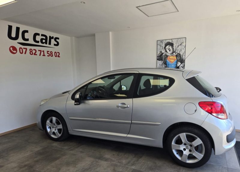 PEUGEOT 207  2011