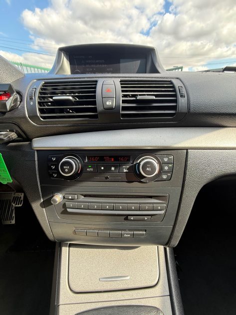 BMW SERIE 1 E87 PHASE 2 116D 2.0D - 16V 116CV TURBO 2009