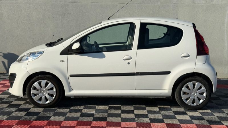 PEUGEOT 107 1.0E 68 Cv  URBAN 5 PORTES