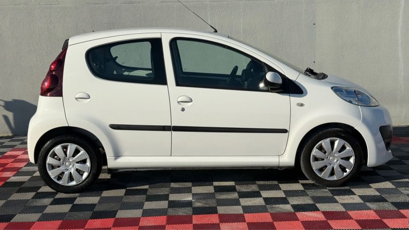 PEUGEOT 107 1.0E 68 Cv  URBAN 5 PORTES