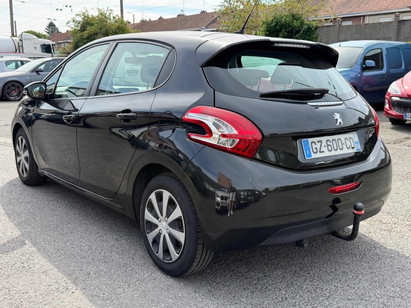 PEUGEOT 208 1.4 E-HDI 68 ACTIVE BMP 2012