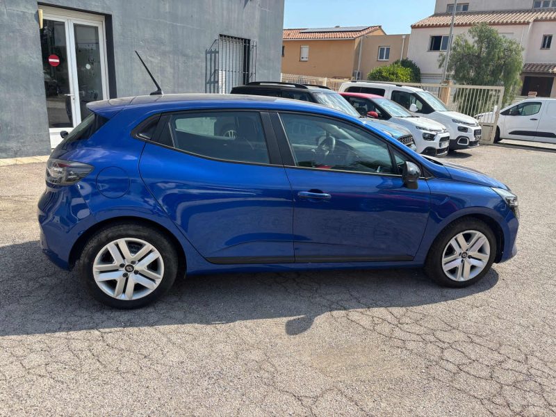RENAULT CLIO 1.5 BLUE DCI 100 EVOLUTION 2025