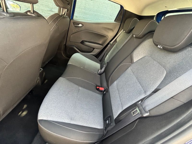 RENAULT CLIO 1.5 BLUE DCI 100 EVOLUTION 2025
