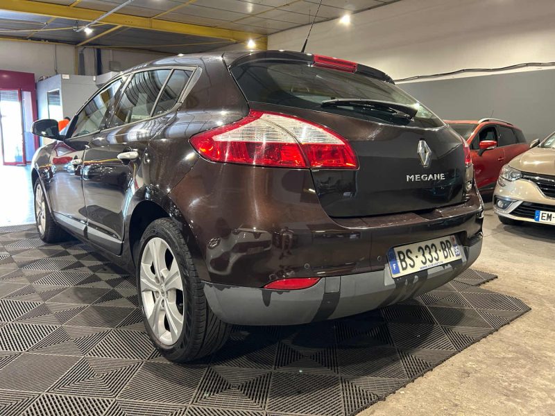 RENAULT MEGANE 3 1.9 DCI 130CH