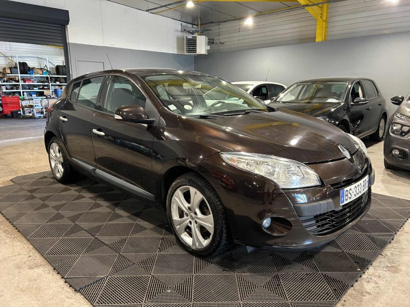 RENAULT MEGANE 3 1.9 DCI 130CH