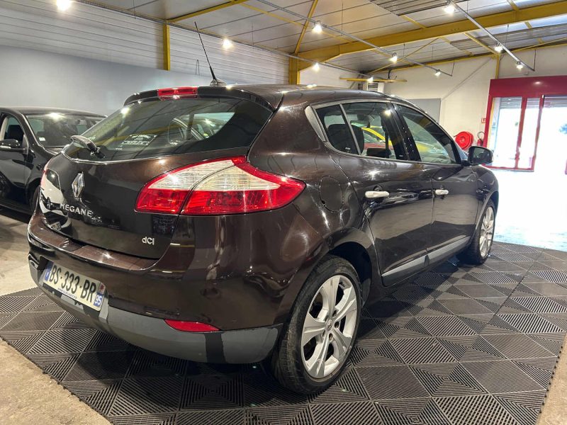 RENAULT MEGANE 3 1.9 DCI 130CH