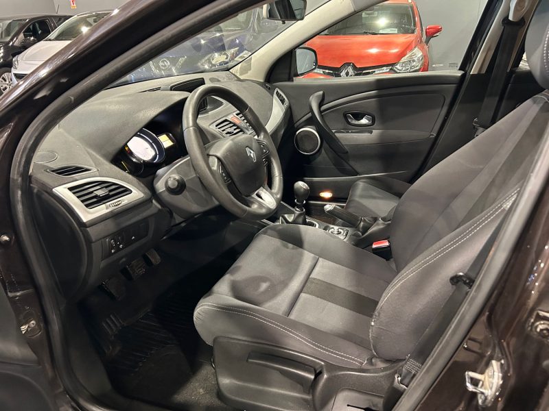 RENAULT MEGANE 3 1.9 DCI 130CH
