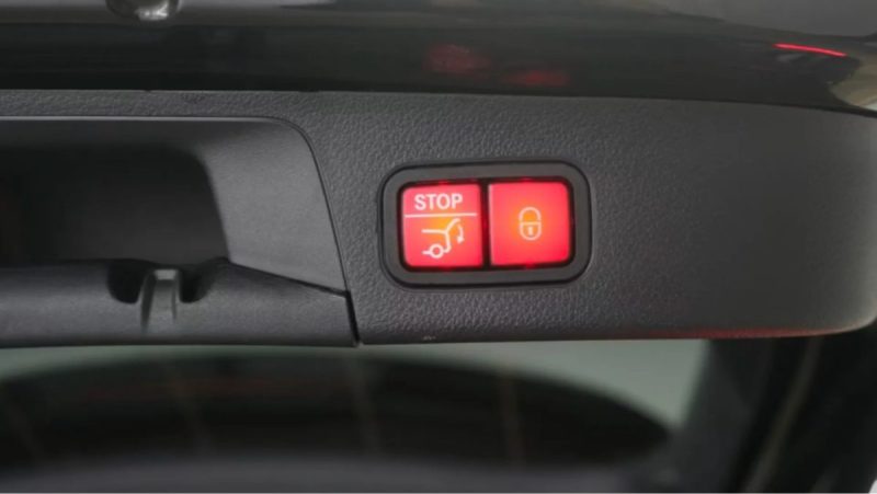  MERCEDES-BENZ GLA 220 D AMG LINE 2023