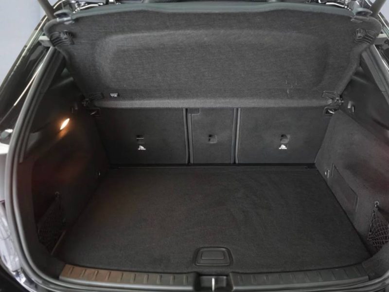  MERCEDES-BENZ GLA 220 D AMG LINE 2023