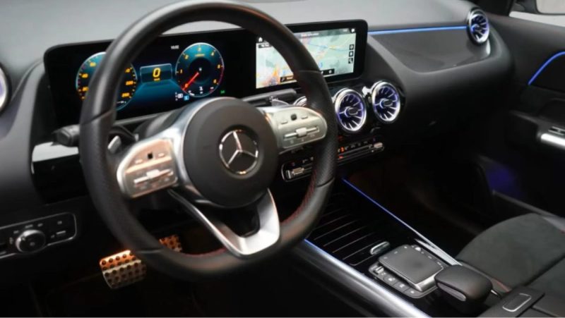  MERCEDES-BENZ GLA 220 D AMG LINE 2023