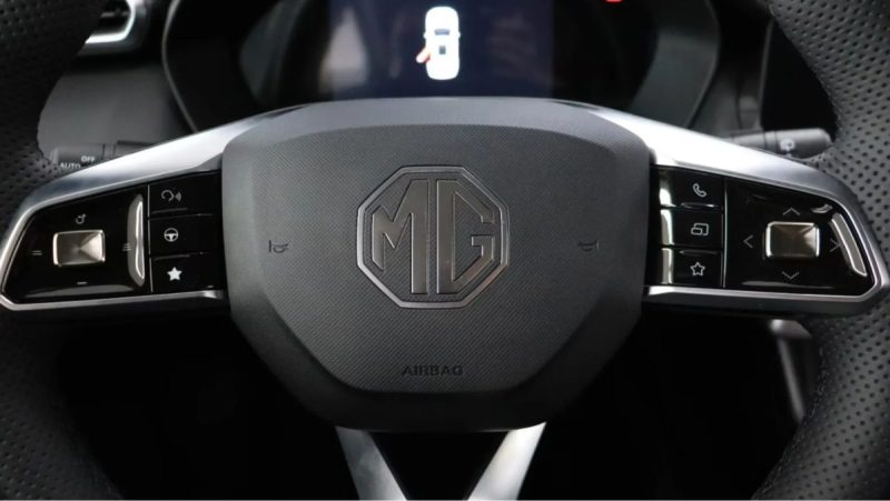 MG ZS LUXURY 2025