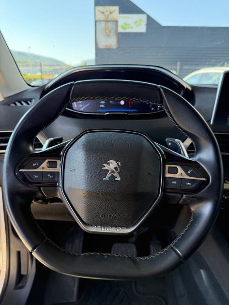 Peugeot 3008 1.5 Blue Hdi 130ch Allure EAT8