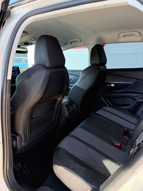 Peugeot 3008 1.5 Blue Hdi 130ch Allure EAT8
